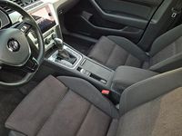 Gebraucht VW Passat Comfortline 150 PS (110 kW) 2018 Grau Kombi