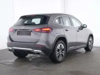 Gebraucht Mercedes GLA250 Progressive 218 PS (160 kW) 2025 Grau SUV