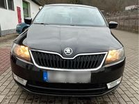 Gebraucht Skoda Rapid 105 PS (77 kW) 2013 Schwarz Kleinwagen