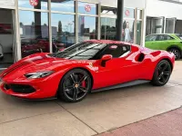 Gebraucht Ferrari 296 829 PS (609 kW) 2025 Rot