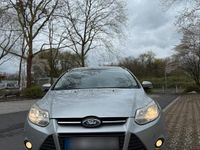 Gebraucht Ford Focus 116 PS (85 kW) 2013 Kombi