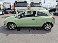 Second-hand Opel Corsa Eco 69 CP (50 kW) 2011 Verde Hatchback