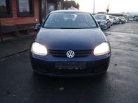 Gebraucht VW Golf V Comfortline 90 PS (66 kW) 2005 Blau Limousine