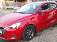 Gebraucht Mazda 2 75 PS (55 kW) 2016 Rot Kleinwagen
