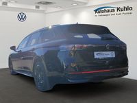 Gebraucht VW Passat R-line 150 PS (110 kW) 2026 Schwarz Kombi