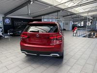 Neu MG ZS Luxury 197 PS (144 kW) 2025 Rot Limousine