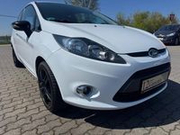 Usata Ford Fiesta Trend 82 CV (60 kW) 2012 Bianco Utilitaria