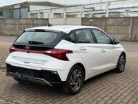 Gebraucht Hyundai i20 101 PS (74 kW) 2024 Weiß Kleinwagen