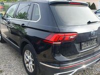 Gebraucht VW Tiguan Elegance 245 PS (180 kW) 2023 Schwarz SUV