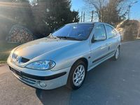 Gebraucht Renault Mégane 95 PS (69 kW) 2001 Grau Limousine