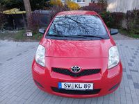 Gebraucht Toyota Yaris 69 PS (50 kW) 2010 Rot Kleinwagen