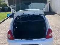 Gebraucht Renault Clio Authentique 58 PS (42 kW) 2010 Weiß Kleinwagen