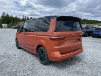 Neu VW Multivan Life 150 PS (110 kW) 2026 Orange Van / Kleinbus