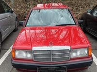 Gebraucht Mercedes 190 118 PS (86 kW) 1989 Rot Limousine