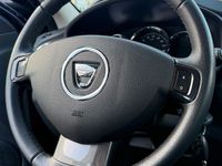 Gebraucht Dacia Sandero Lauréate 90 PS (66 kW) 2012 Schwarz Limousine