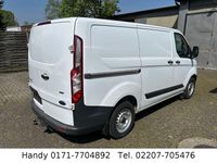 Second-hand Ford Transit Custom 101 CP (74 kW) 2015 Alb Monovolum