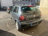 Gebraucht VW Polo 69 PS (50 kW) 2008 Grau Kleinwagen