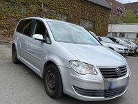 Gebraucht VW Touran 140 PS (102 kW) 2009 Silber Van / Kleinbus