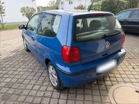 Second-hand VW Polo 50 CP (36 kW) 2000 Albastru Hatchback