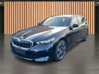 Gebraucht BMW 520 M Sport 190 PS (139 kW) 2025 Schwarz Kombi
