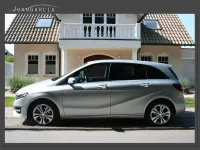 Gebraucht Mercedes B200 Urban 156 PS (114 kW) 2016 Silber Kleinwagen