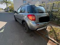 Usado Suzuki SX4 120 HP (88 kW) 2006 Cinzento Sedan