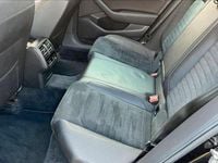 Gebraucht VW Passat Highline 150 PS (110 kW) 2015 Schwarz Kombi