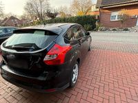 Gebraucht Ford Focus 116 PS (85 kW) 2011 Schwarz Kombi