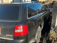 Gebraucht Audi A6 163 PS (119 kW) 2002 Schwarz Kombi