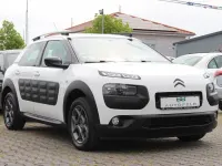 Gebraucht Citroën C4 SELECTION 82 PS (60 kW) 2017 Weiß Limousine