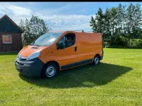 Gebraucht Opel Vivaro 147 PS (108 kW) 2008 Orange Van / Kleinbus