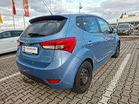 Gebraucht Hyundai ix20 Style 90 PS (66 kW) 2011 Blau Kleinwagen