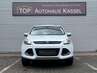 Gebraucht Ford Kuga Titanium 182 PS (133 kW) 2015 Weiß SUV