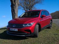 Gebraucht VW Tiguan Elegance 150 PS (110 kW) 2023 Rot SUV