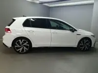 Gebraucht VW Golf VIII R-line 190 PS (139 kW) 2024 Pure white Limousine