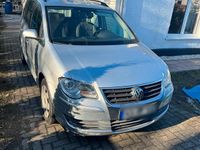 Gebraucht VW Touran 75 PS (55 kW) 2008 Silber Van / Kleinbus