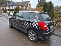Gebraucht Skoda Fabia 69 PS (50 kW) 2010 Schwarz Limousine
