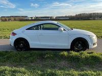 Gebraucht Audi TT S-Line 160 PS (117 kW) 2010 Weiß Coupé