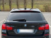 Gebraucht BMW 525 204 PS (150 kW) 2012 Schwarz Kombi
