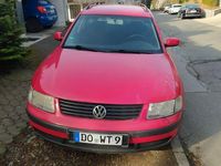 Gebraucht VW Passat Basis 101 PS (74 kW) 1999 Rot Kombi