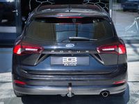 Gebraucht Ford Focus Cool & Connect 120 PS (88 kW) 2022 Schwarz Kombi