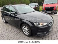 Gebraucht Audi A3 Attraction 105 PS (77 kW) 2015 Schwarz Limousine
