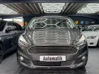 Gebraucht Ford S-MAX Titanium 179 PS (131 kW) 2016 Grau Van / Kleinbus