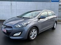 Gebraucht Hyundai i30 Trend 110 PS (80 kW) 2012 Grau Kombi
