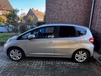 Gebraucht Honda Jazz 100 PS (73 kW) 2012 Silber Kleinwagen