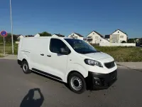 Gebraucht Peugeot Expert Premium 150 PS (110 kW) 2019 Weiß Van
