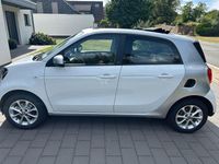 Gebraucht Smart ForFour Passion 71 PS (52 kW) 2017 Silber Kleinwagen