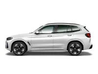 Gebraucht BMW iX3 Impressive 210 kW (286 PS) 2023 Weiß SUV