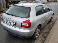 Gebraucht Audi A3 Ambiente 102 PS (75 kW) 2001 Silber Kleinwagen