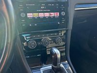 Gebraucht VW Golf VII Highline 150 PS (110 kW) 2019 Schwarz Limousine